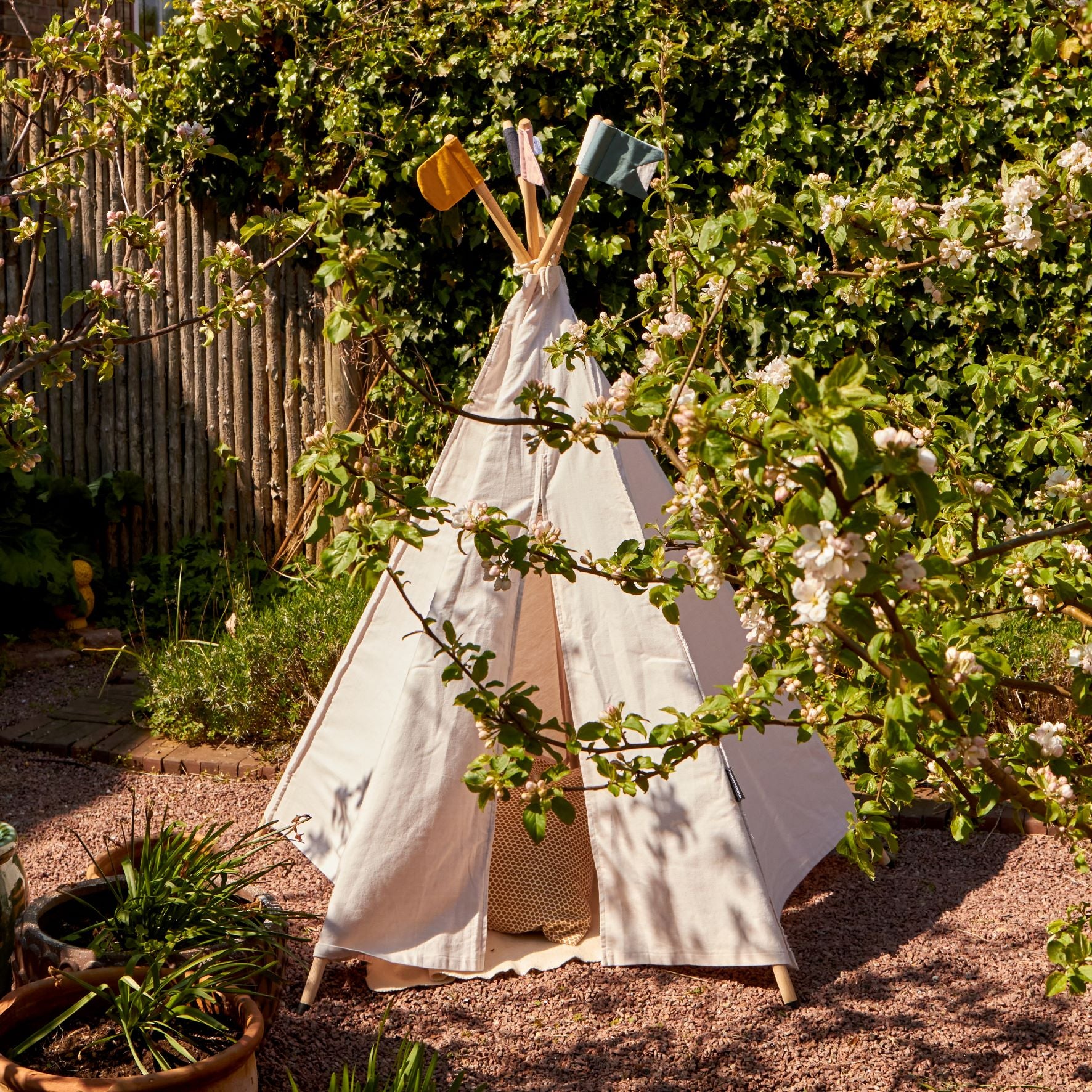 Legetelt Hippie Tipi - Natur - ROOMMATE.dk